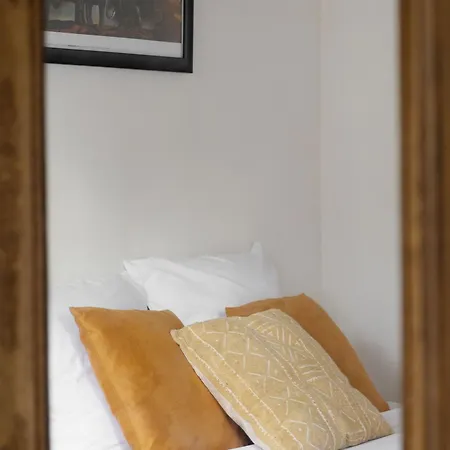 Appartement Design Pres De Saint-sulpice *